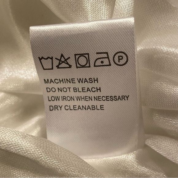 TATYANA Flower Cart Dress in White - Picture 9 of 9